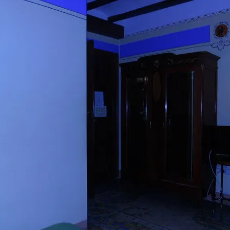 1900 Casa Anita Hotel Requena